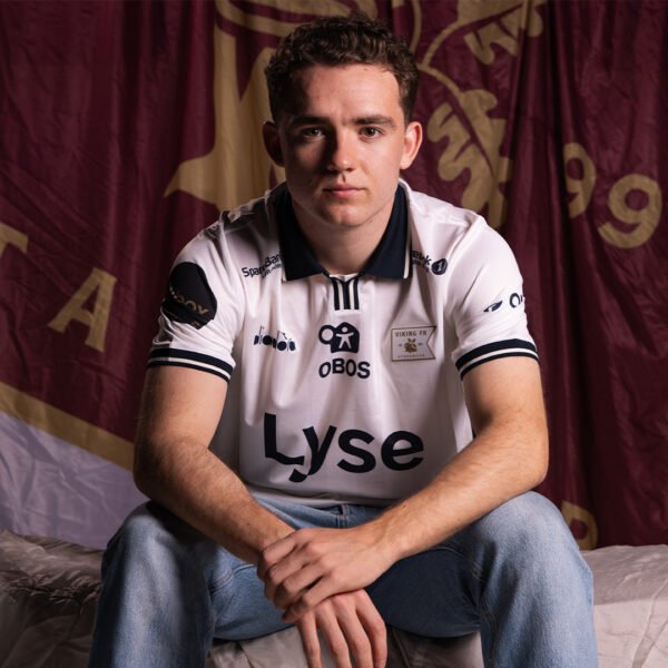 Viking bortedrakt kort arm 2026 i bruk