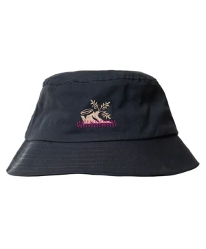 En klassisk bøttehatt med et tydelig Viking-uttrykk.